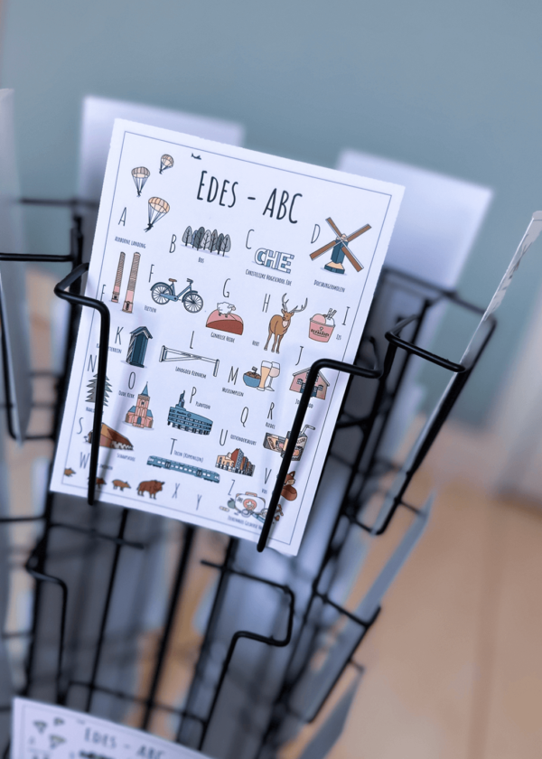 ABC ansichtkaart Ede - Een unieke ansichtkaart met herkenbare en handgetekende illustraties van Ede product afbeelding