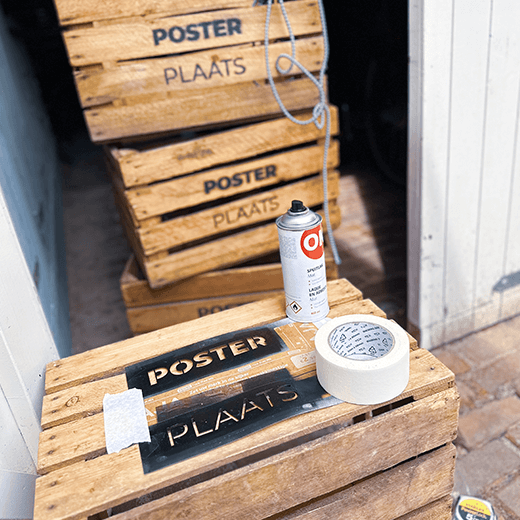 Blog over het klussen van de PosterPlaats kistjes spuiten