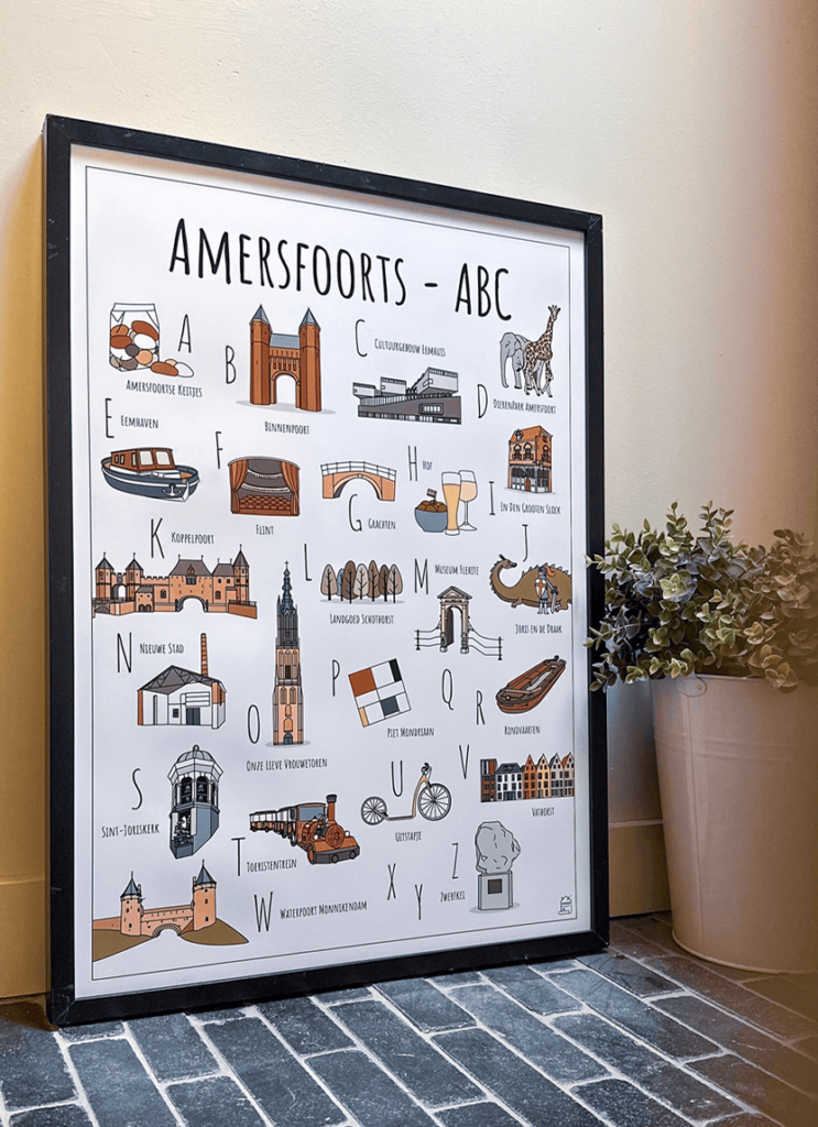 ABC poster Amersfoort - Een unieke poster met herkenbare en handgetekende illustraties van Amersfoort product afbeelding