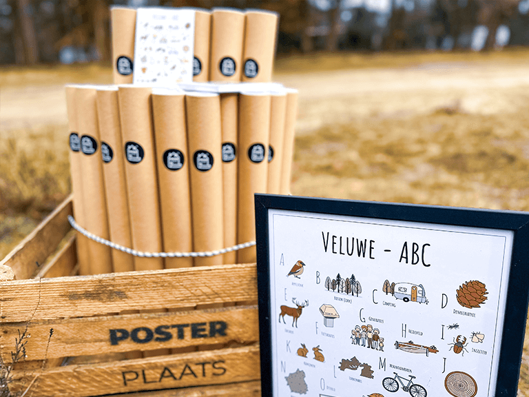 PosterPlaats Veluwe ABC posters en ansichtkaarten maatwerk special edition voor Vakantieoord Het Lorkenbos in Otterlo