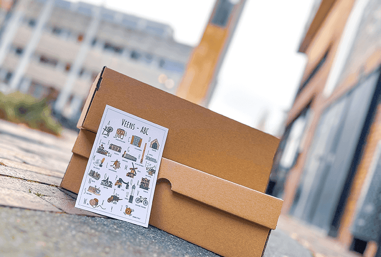 PosterPlaats Veens ABC poster maatwerk special edition voor Citymarketing #DitisVeenendaal met het Gemeentehuis