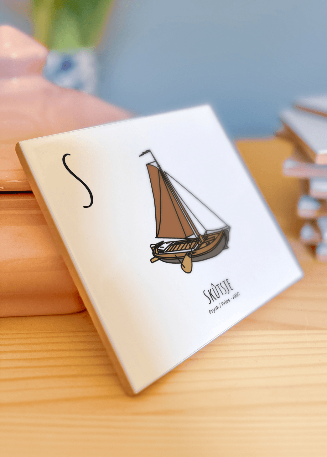PosterPlaats ABC tegeltje Fryslan Friesland met skutsje als leuk lokaal cadeau of relatiegeschenk